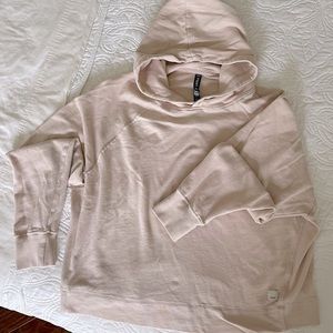 Vuori Hoodie, Like New